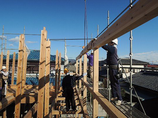 木造軸組み建て方